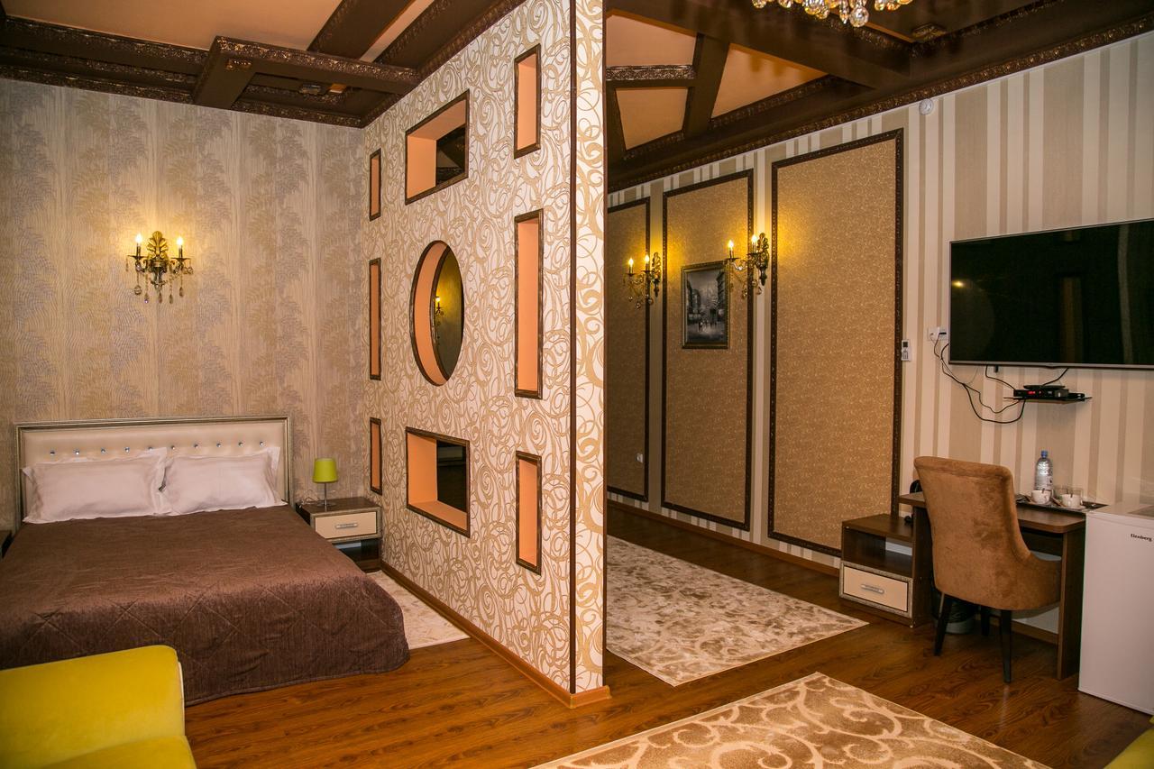 Complex Bella Vista Hotel Kyzylorda Esterno foto