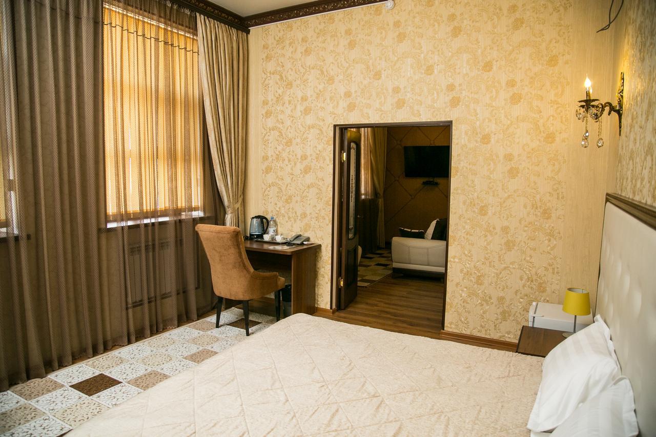 Complex Bella Vista Hotel Kyzylorda Esterno foto