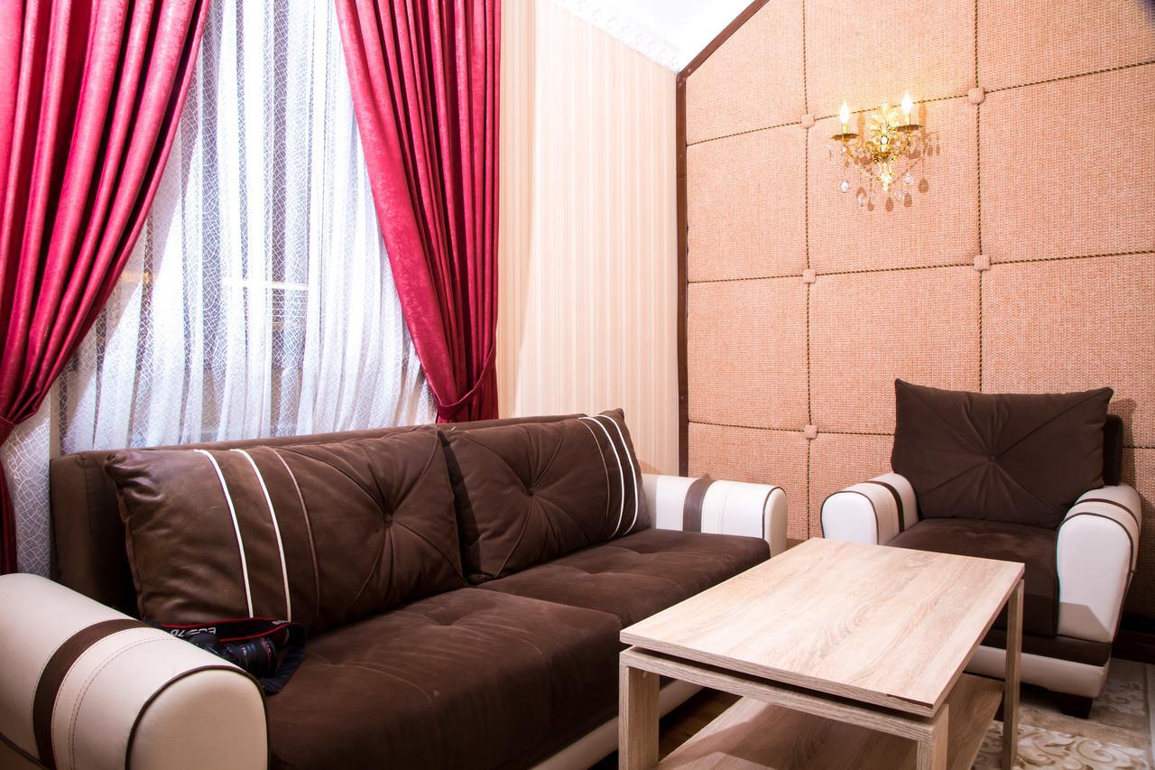 Complex Bella Vista Hotel Kyzylorda Esterno foto